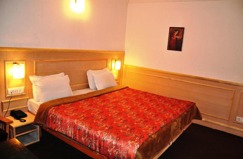 Hotel Sadaf Srīnagar Zimmer foto